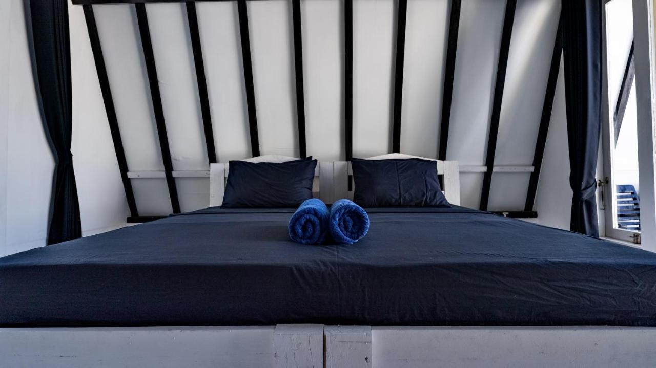 Sanctum Dive Bungalows With Private Pool Gili Trawangan Luaran gambar